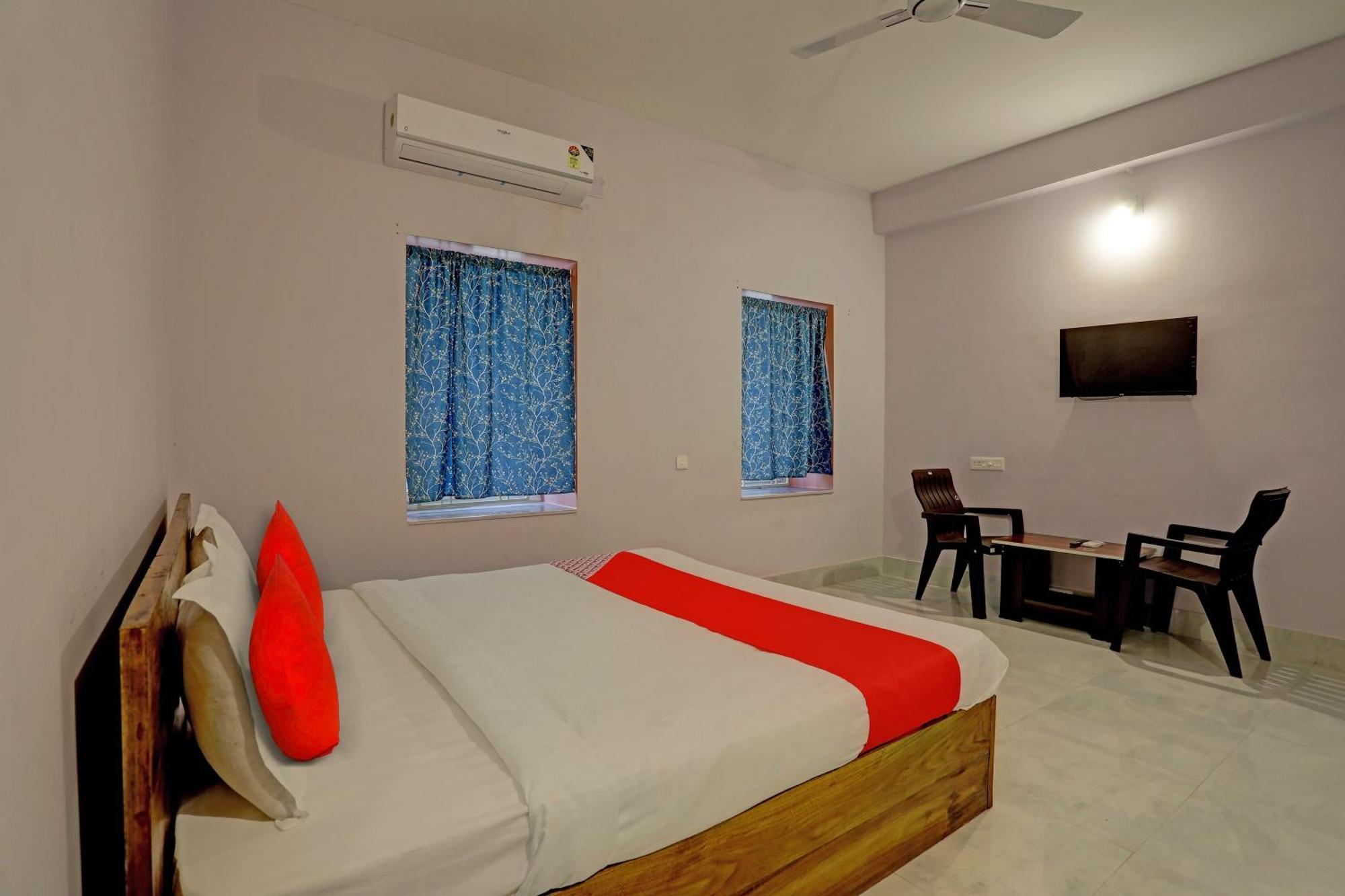 Hotel O Casa Midland Бхубанешвар Екстериор снимка